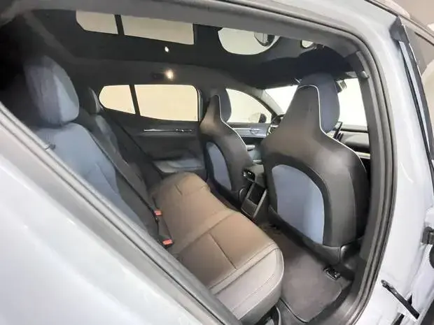 Volvo EX30 Ultra