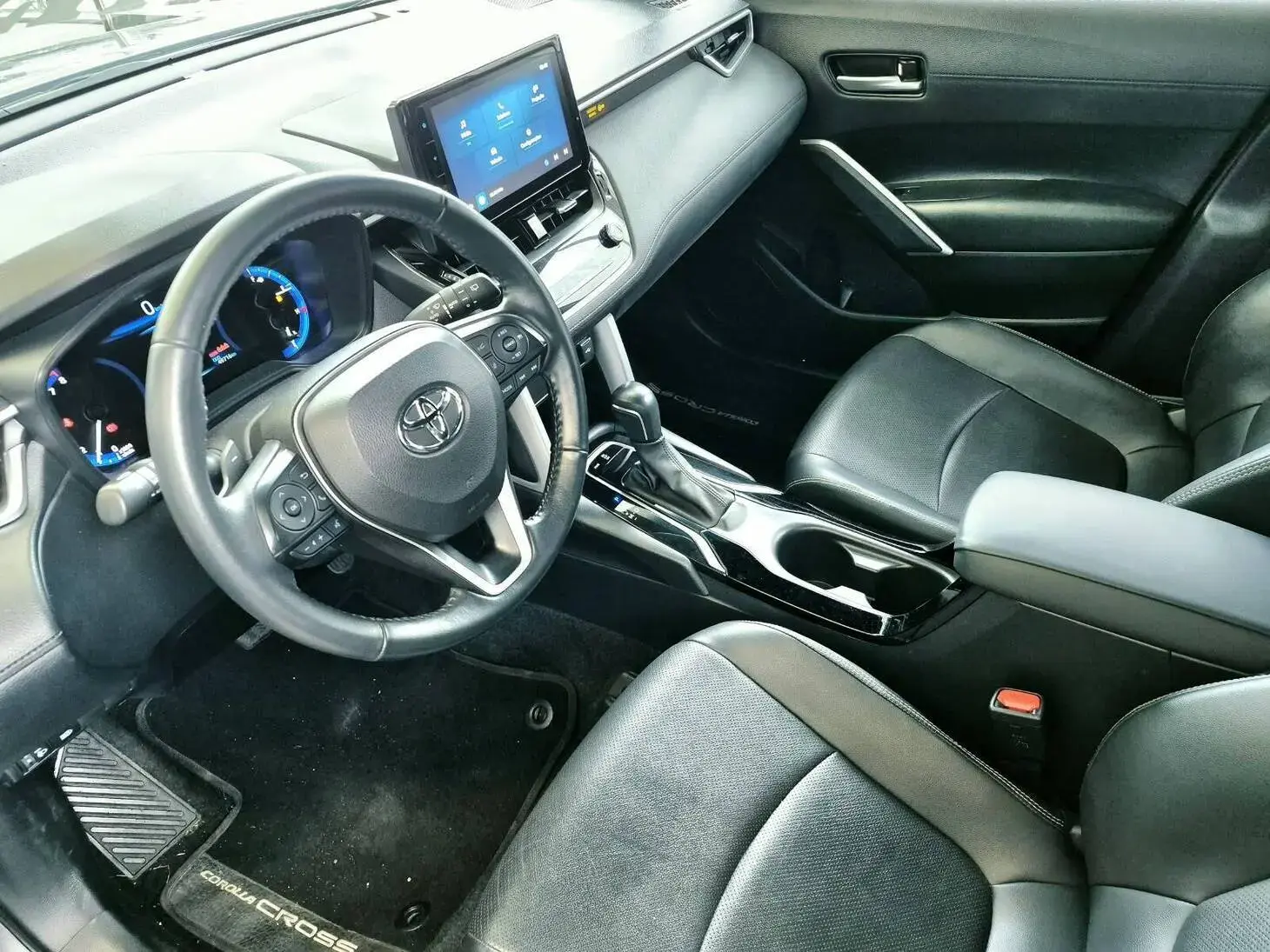 galeria COROLLA CROSS