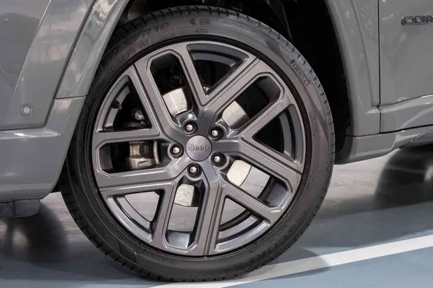 Jeep COMPASS 1.3 T270 TURBO FLEX S AT6