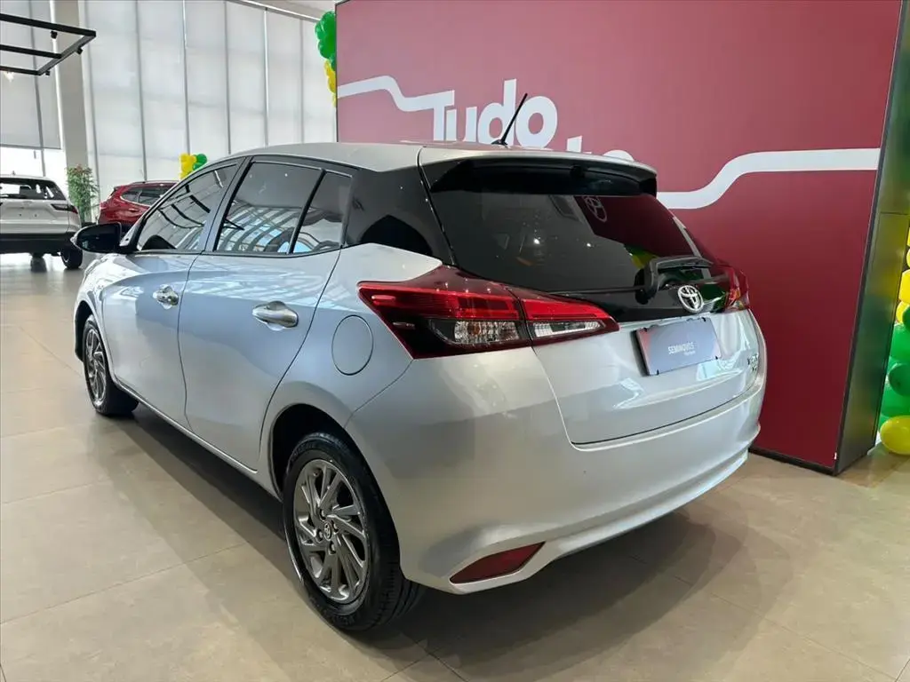 galeria YARIS