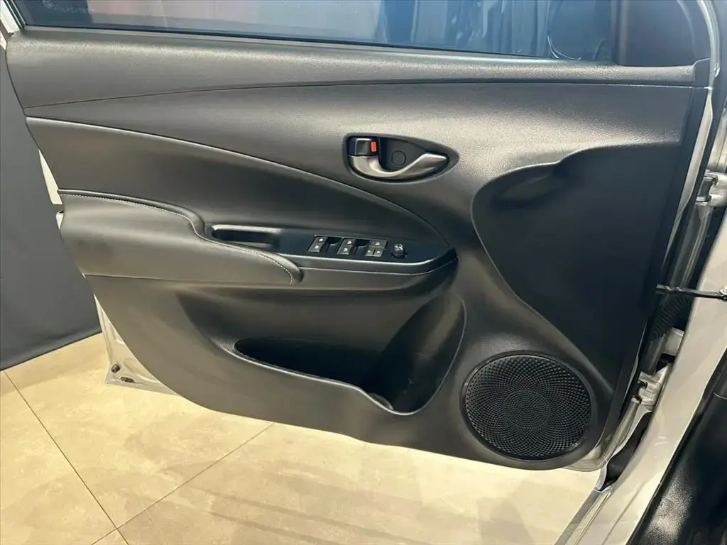 galeria YARIS