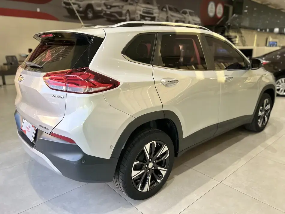 Tracker 1.2 Turbo Flex Premier Automático 3