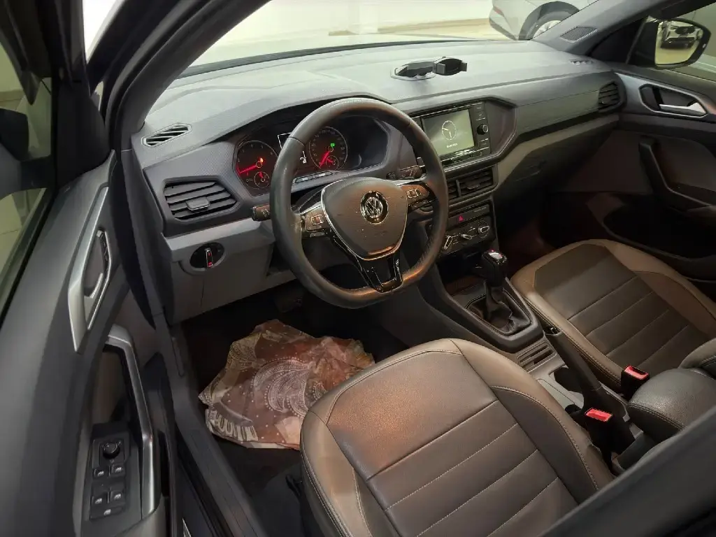 galeria T-CROSS