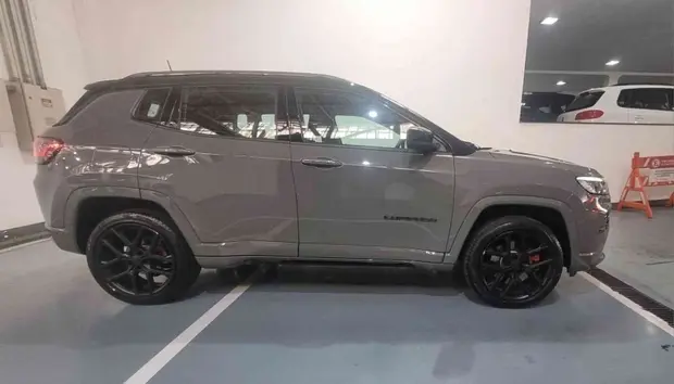 Jeep COMPASS 2.0 HURRICANE 4 TURBO GASOLINA BLACKHAWK AT9