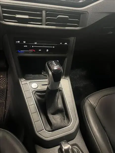 Volkswagen POLO 1.0 170 TSI HIGHLINE AUTOMÁTICO