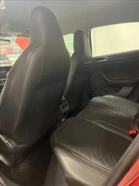 Volkswagen POLO 1.0 170 TSI HIGHLINE AUTOMÁTICO