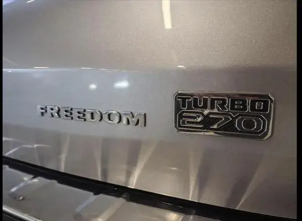 Fiat TORO 1.3 TURBO 270 FLEX FREEDOM AT6