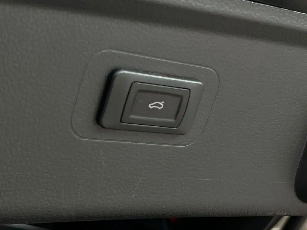 galeria ECLIPSE CROSS