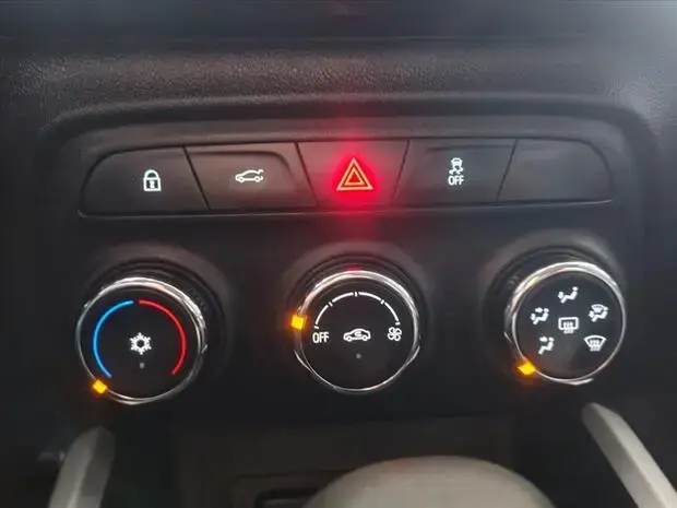 Chevrolet ONIX PLUS 1.0 TURBO FLEX LT AUTOMÁTICO