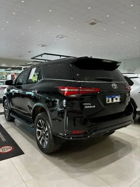 galeria HILUX SW4