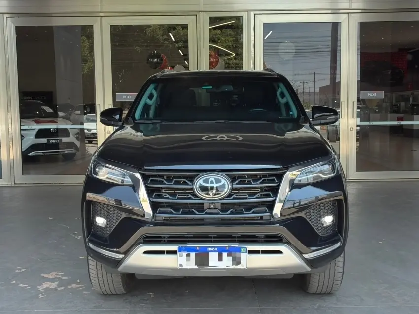 galeria HILUX SW4