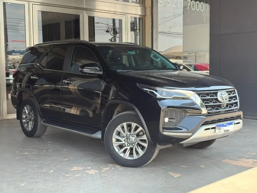 galeria HILUX SW4