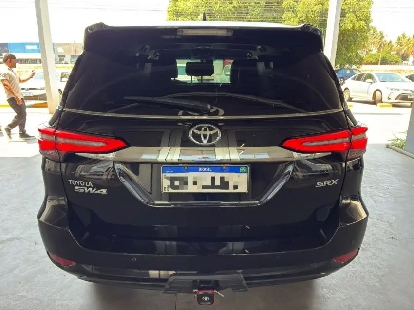 galeria HILUX SW4