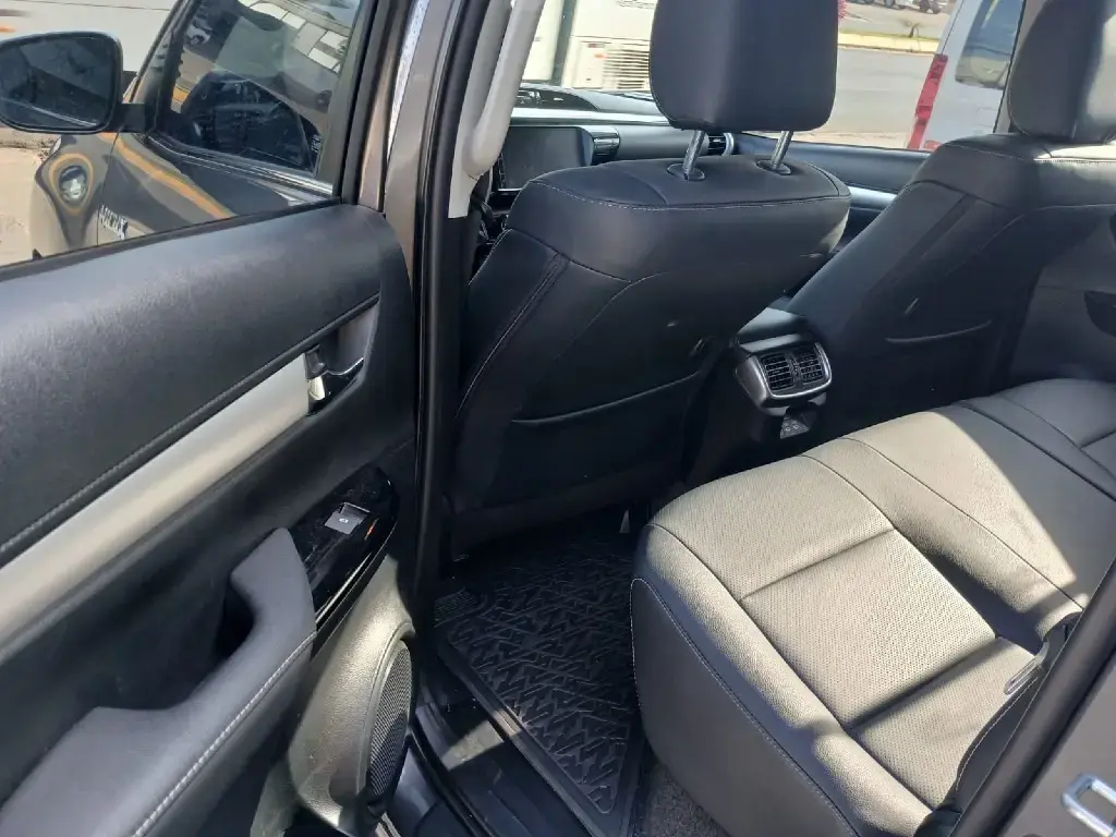 galeria HILUX