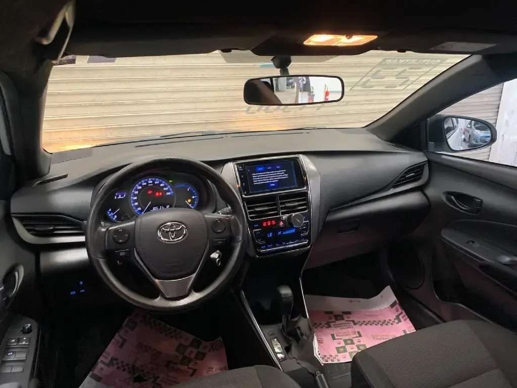 galeria YARIS