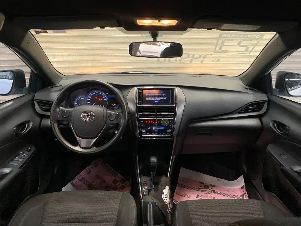galeria YARIS