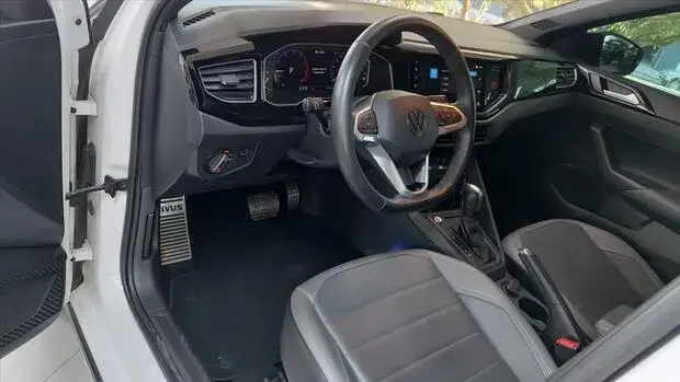 Volkswagen NIVUS 1.0 200 TSI TOTAL FLEX HIGHLINE AUTOMÁTICO