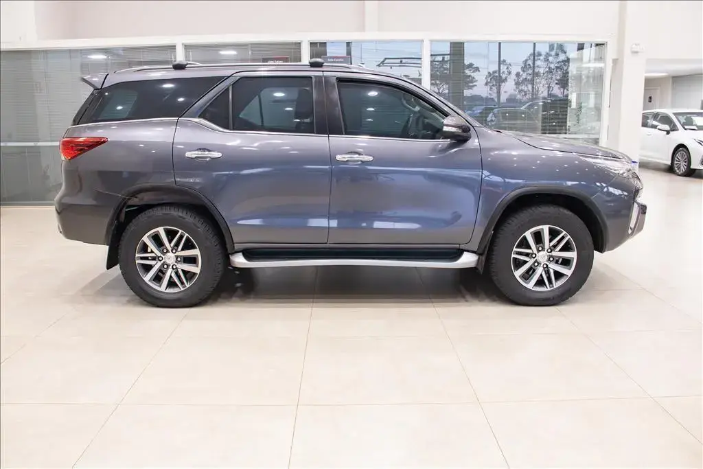 galeria HILUX SW4
