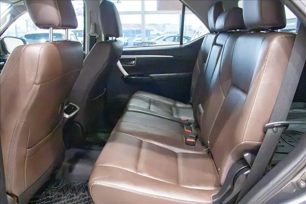galeria HILUX SW4