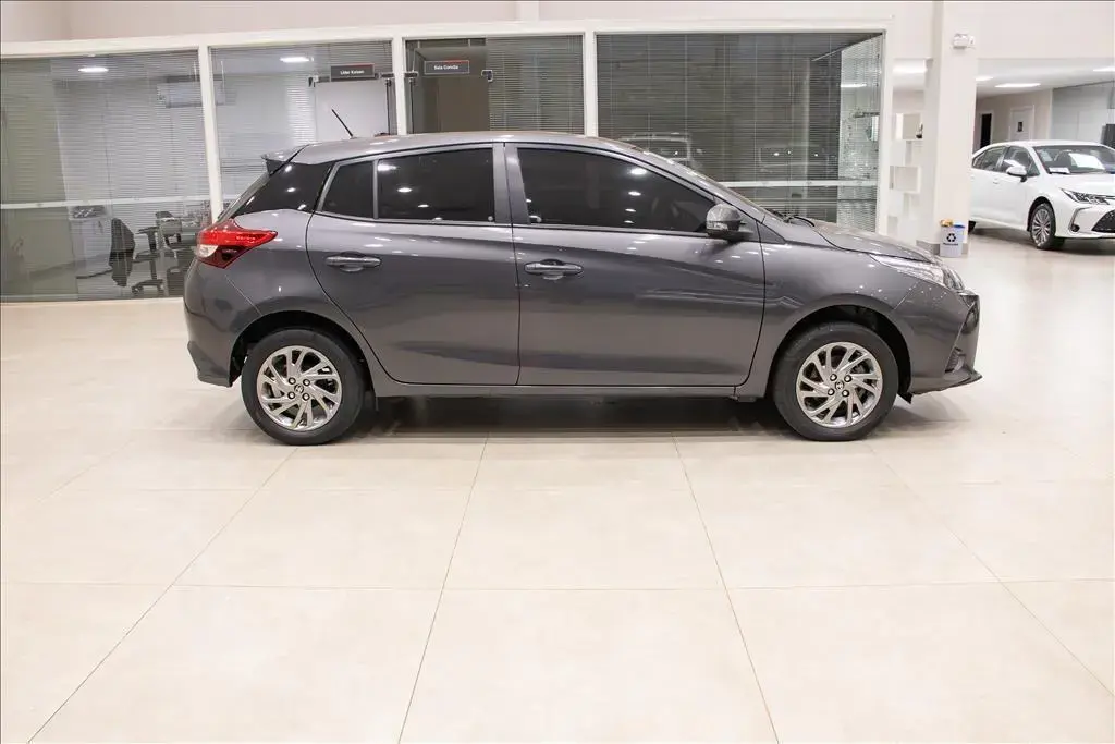 galeria YARIS