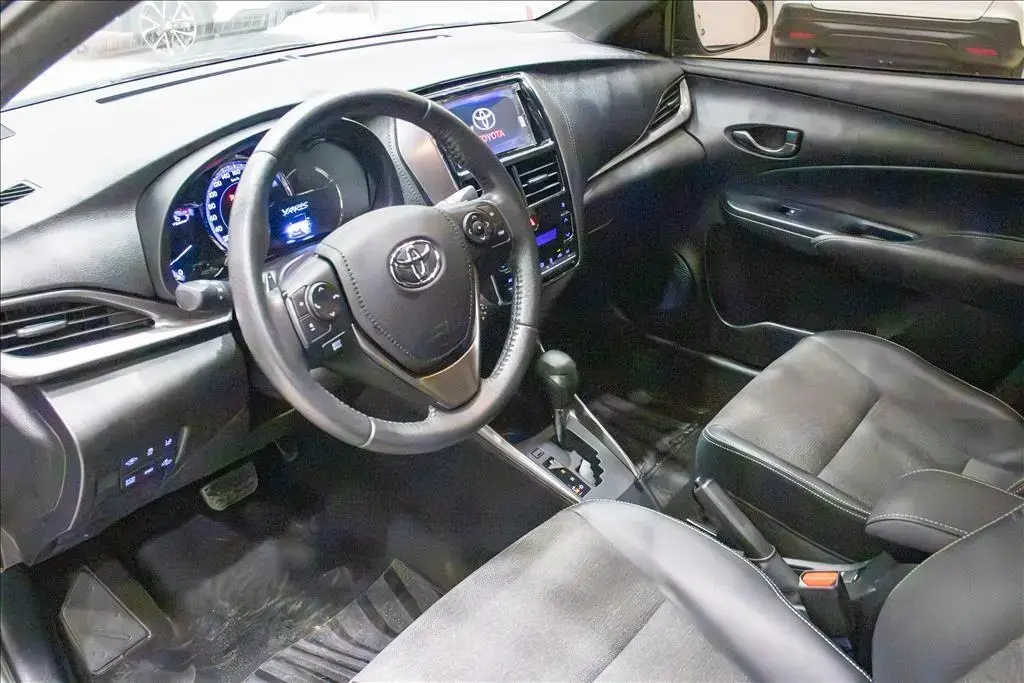 galeria YARIS
