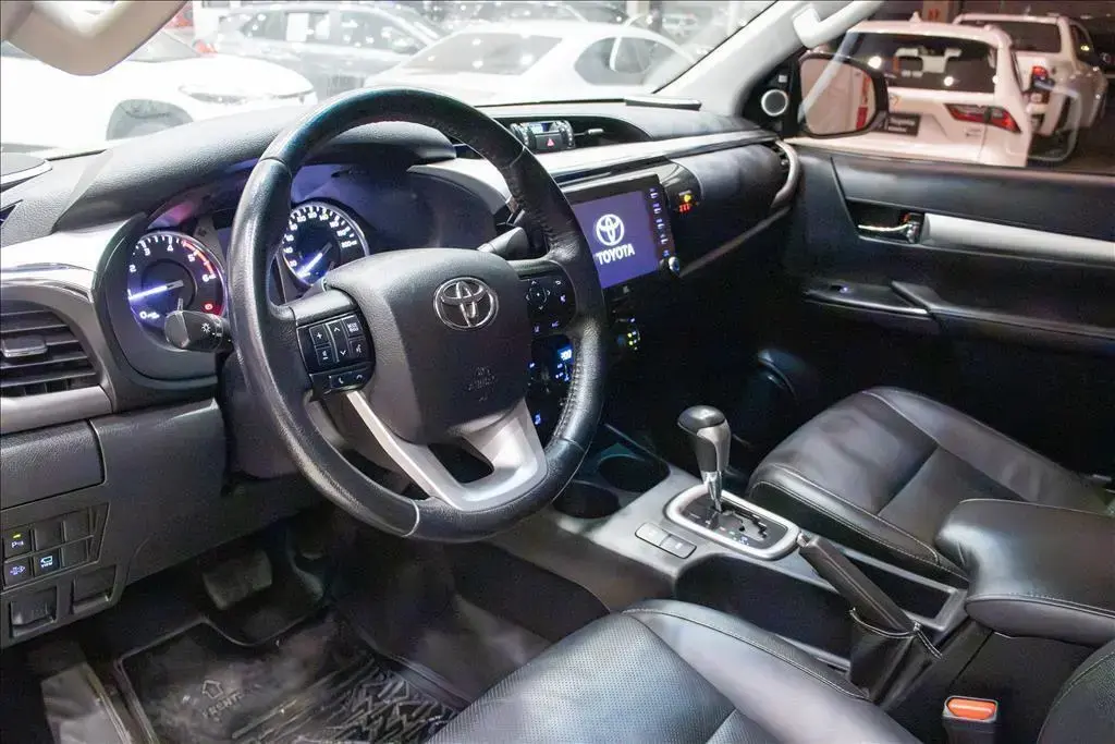 galeria HILUX