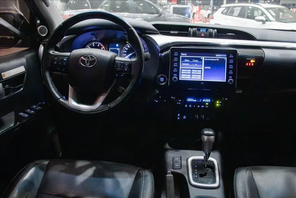 galeria HILUX