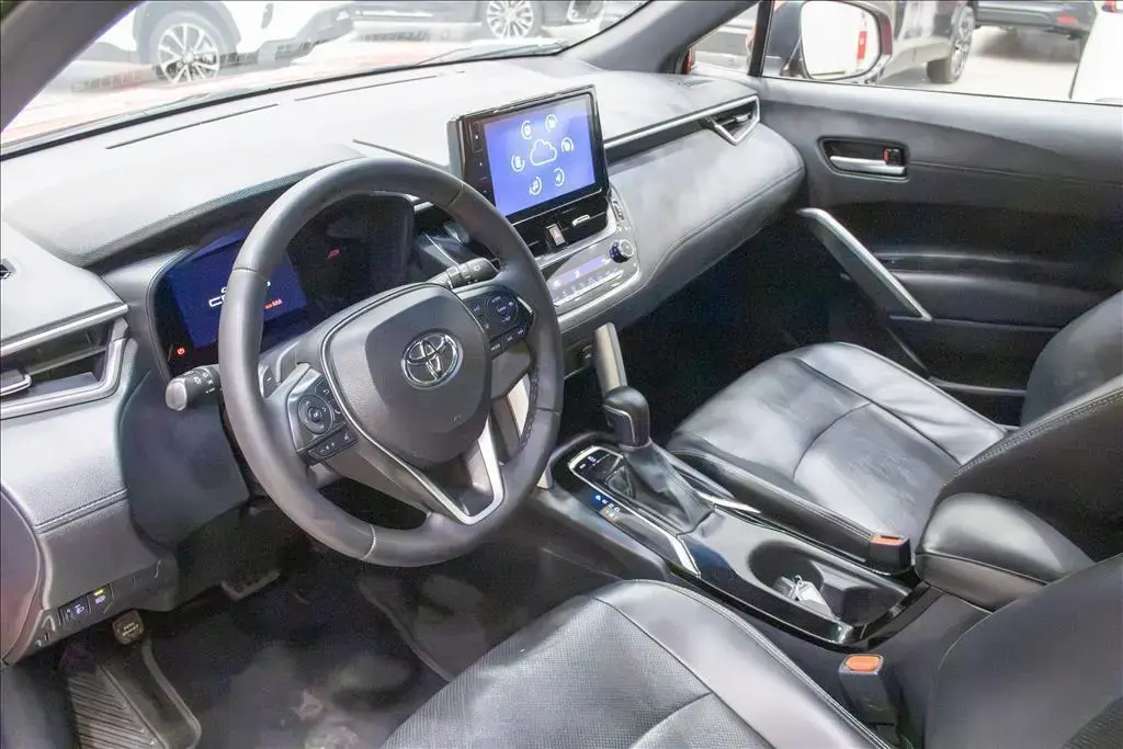 galeria COROLLA CROSS