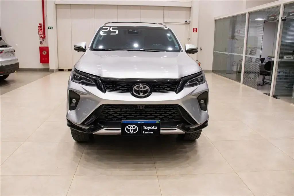 galeria HILUX SW4