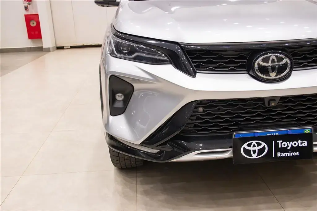 galeria HILUX SW4
