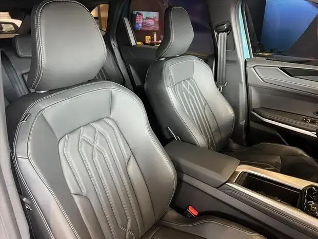 Renault BOREAL 1.3 TCE FLEX TECHNO EDC