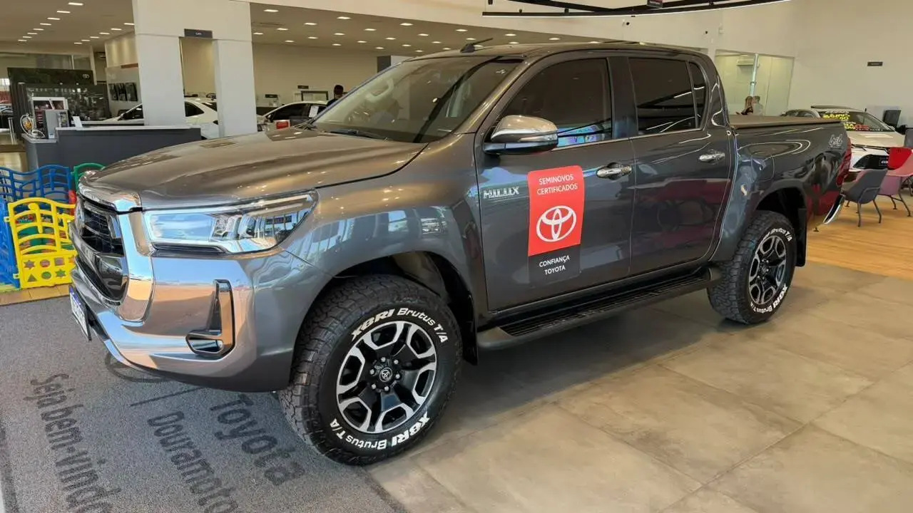 galeria HILUX