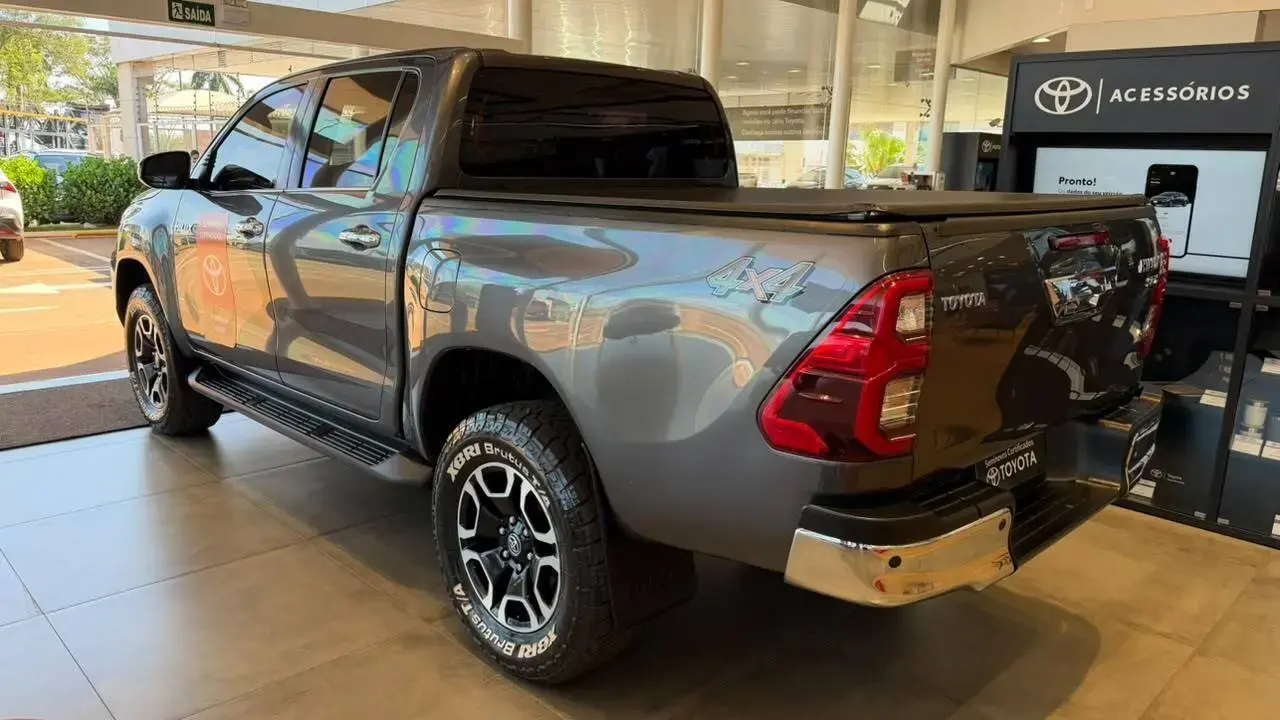 galeria HILUX