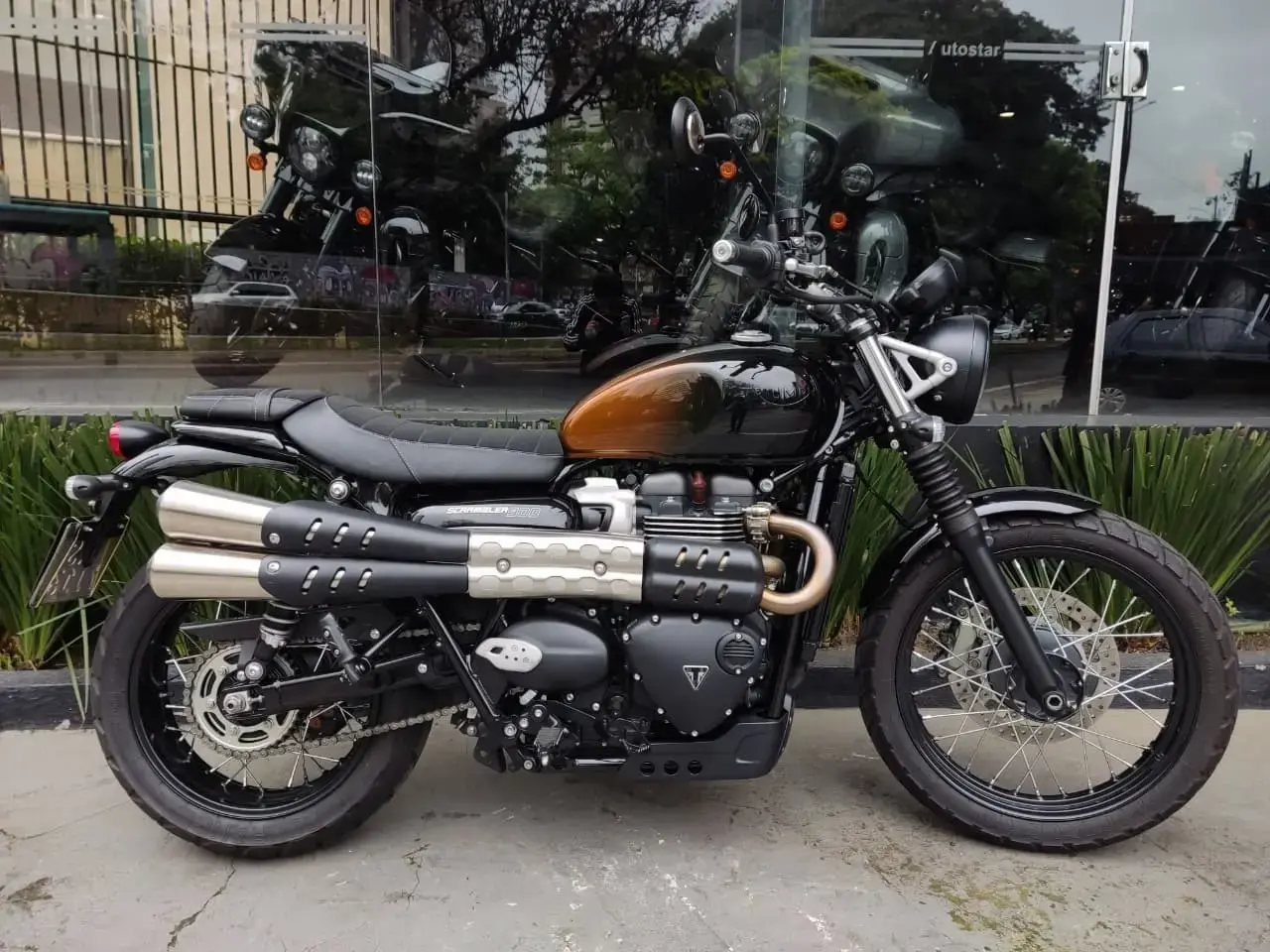 galeria Scrambler 900