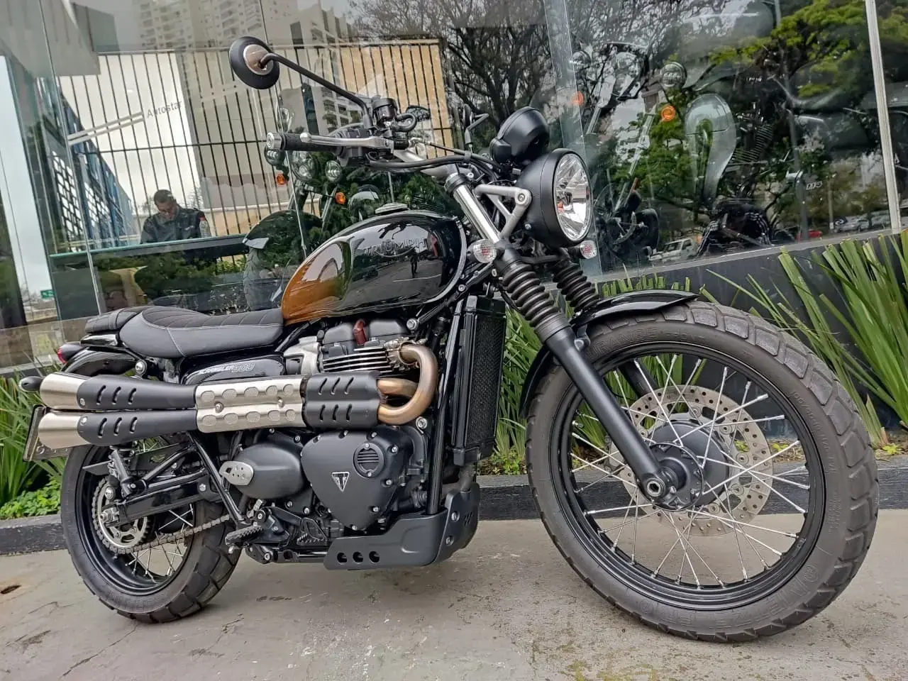 galeria Scrambler 900
