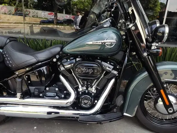 Harley Davidson Heritage Classic FLHC/FLHCS