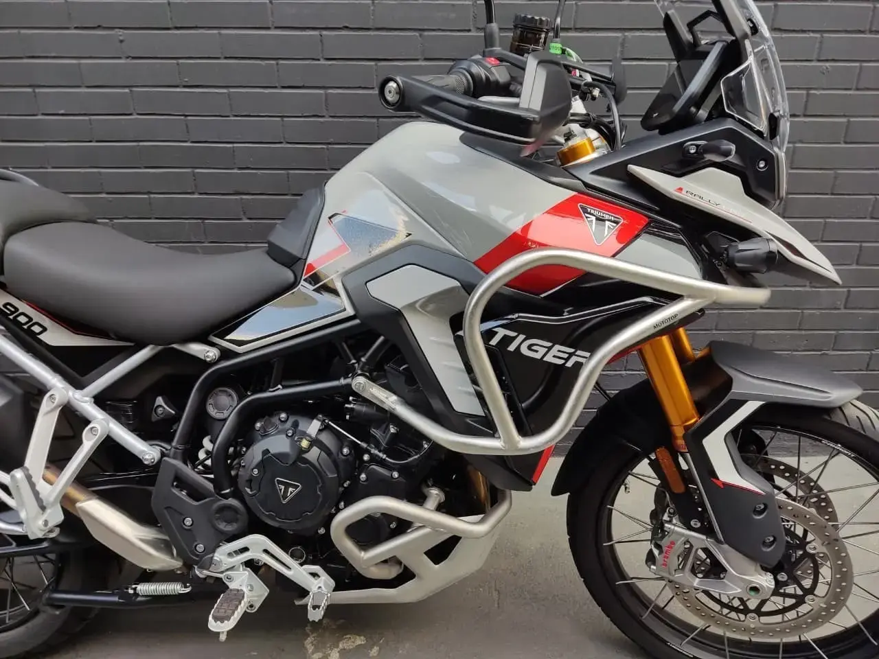 galeria Tiger 900