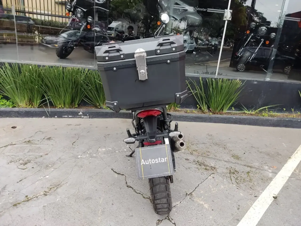 galeria Scrambler 400 X