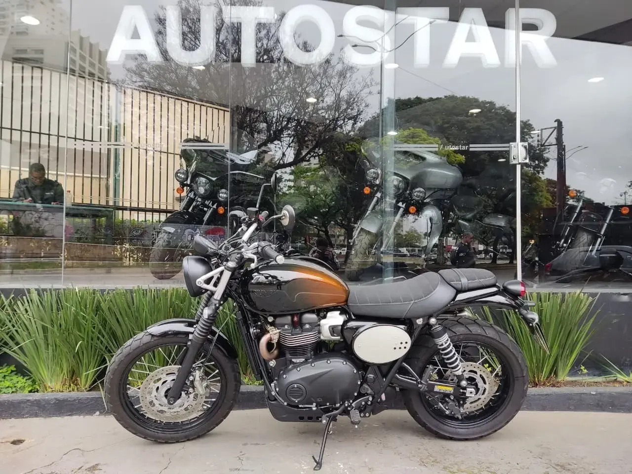 galeria Scrambler 900