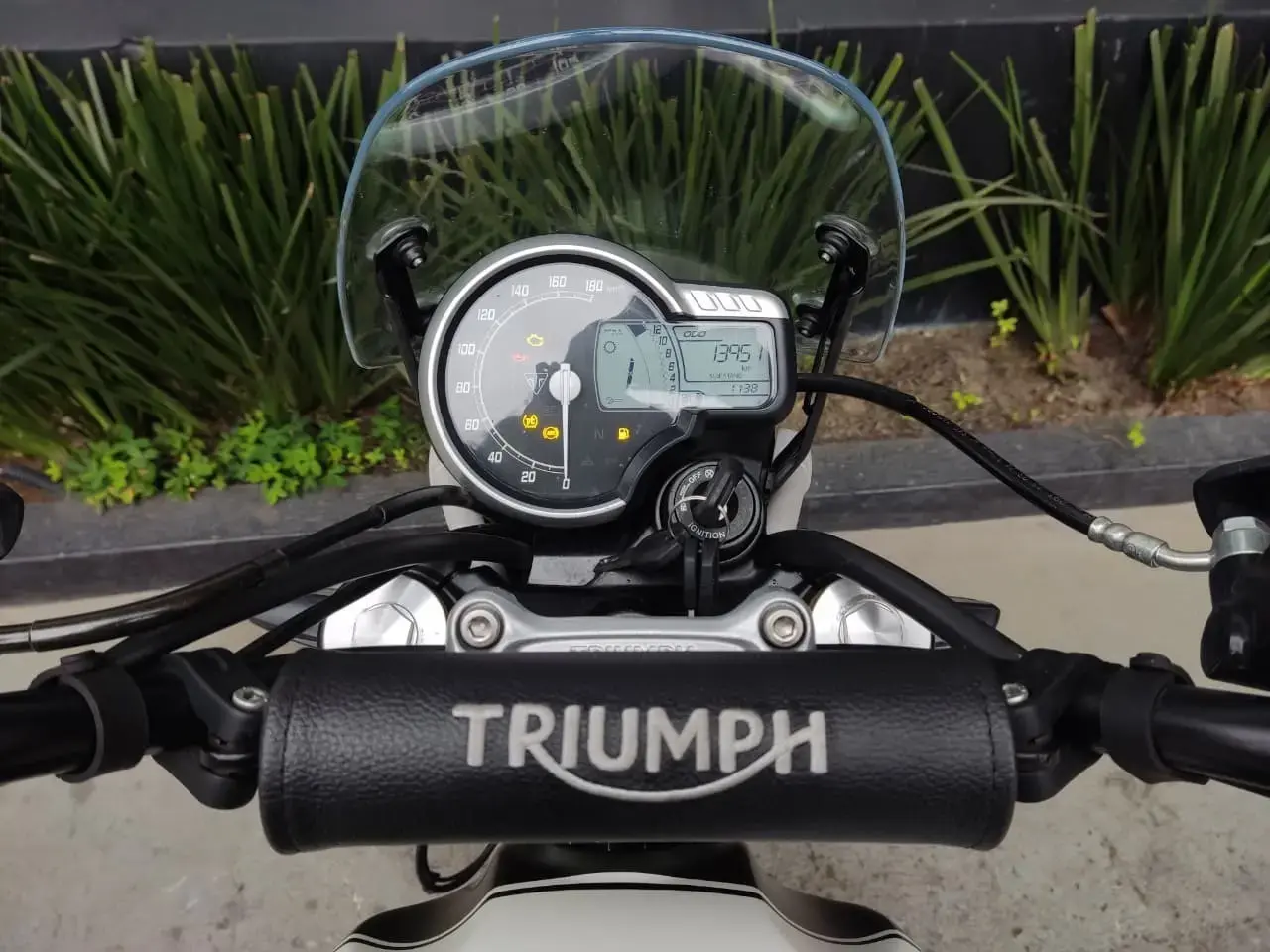 galeria Scrambler 400 X