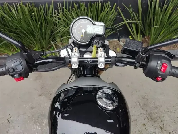 Triumph Scrambler 400 X ABS