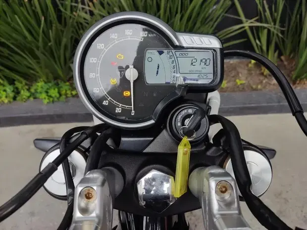 Triumph Scrambler 400 X ABS