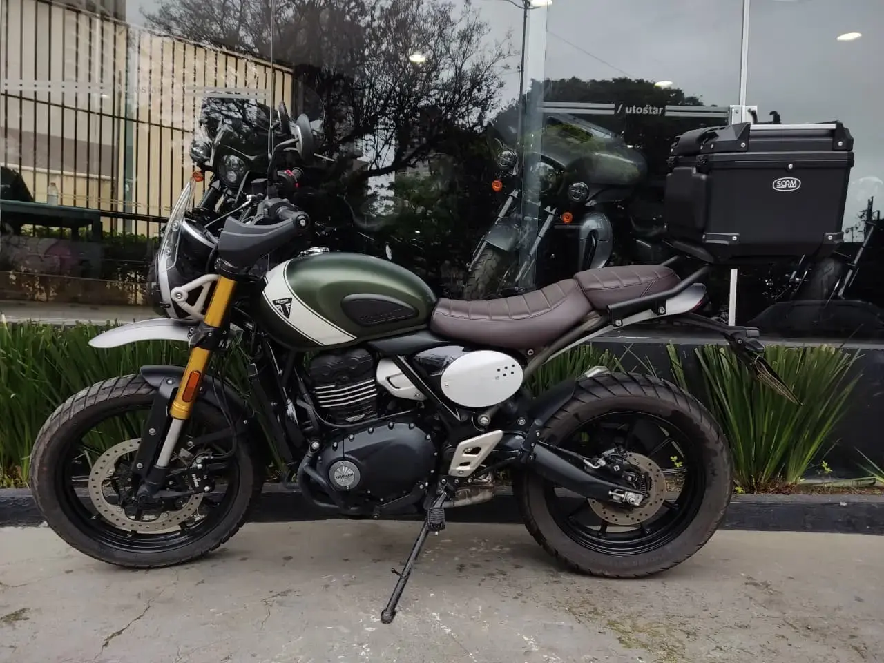 galeria Scrambler 400 X