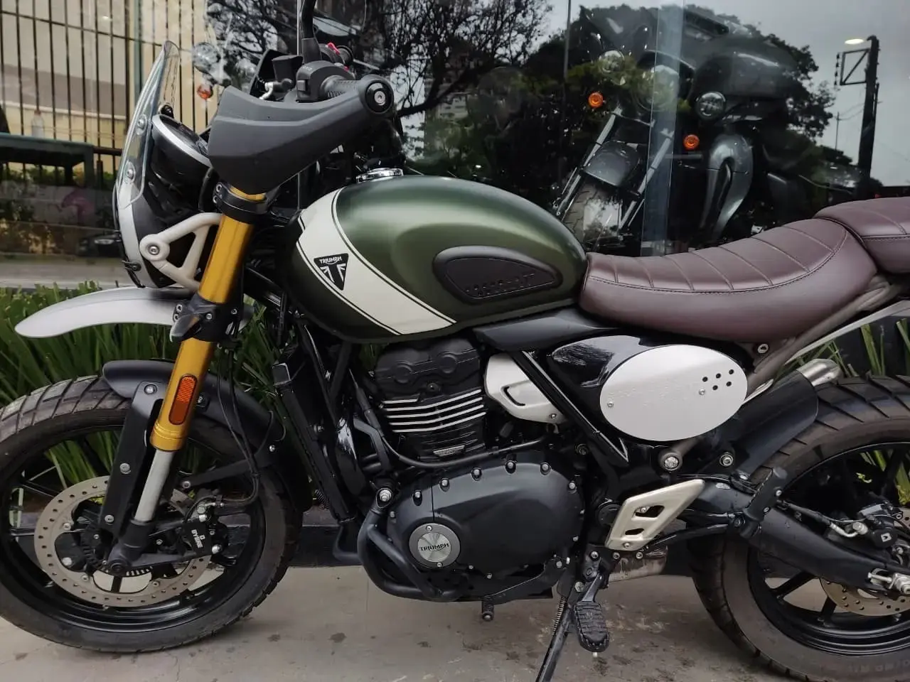 galeria Scrambler 400 X