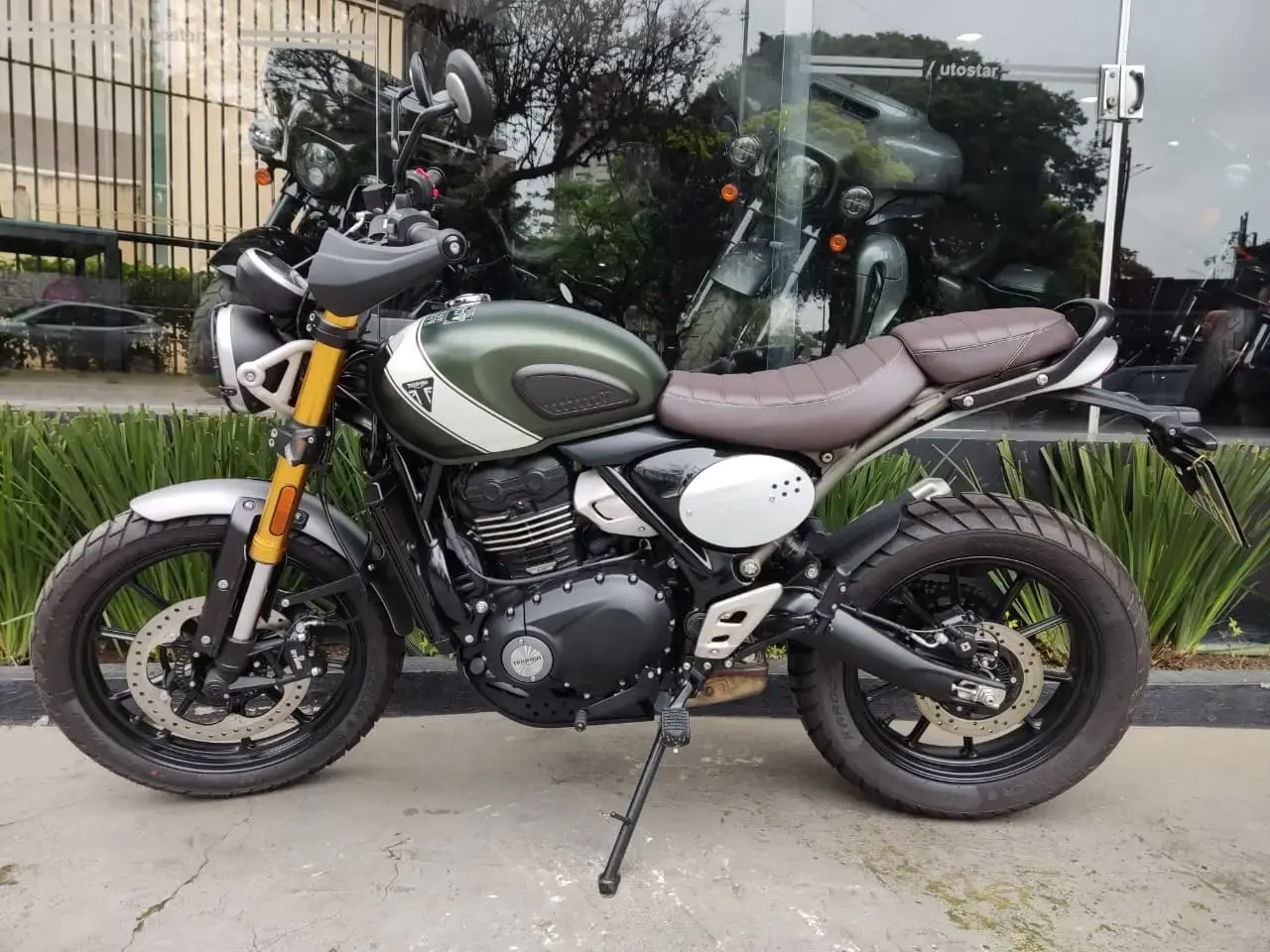 galeria Scrambler 400 X