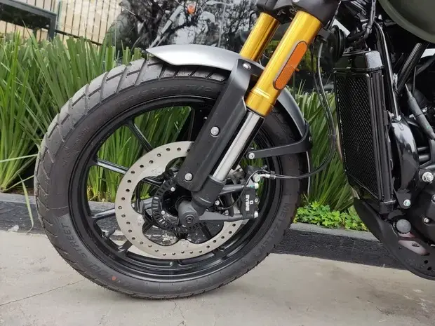 Triumph Scrambler 400 X ABS