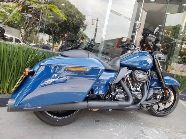Harley Davidson Road King Special FLHRXS ROAD KING SPECIAL FLHRXS