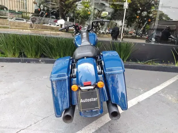Harley Davidson Road King Special FLHRXS ROAD KING SPECIAL FLHRXS