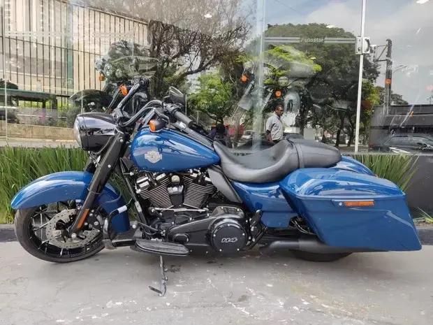 Harley Davidson Road King Special FLHRXS ROAD KING SPECIAL FLHRXS