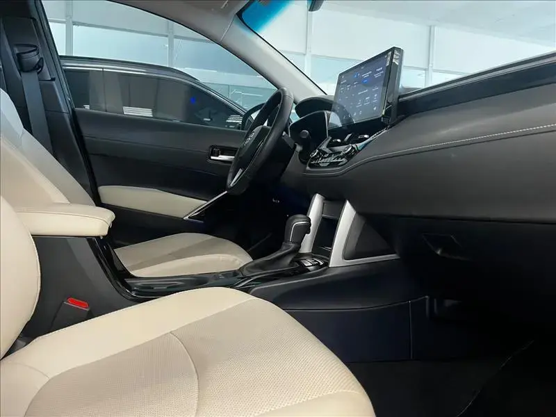 galeria COROLLA CROSS